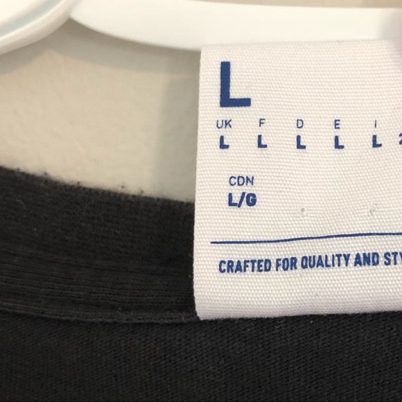 Reebok black tee multi colour front graphic logo - Picture 6 of 7